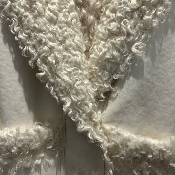 Eaves Women's Off White Teddy Jacket - Picture 2 of 3